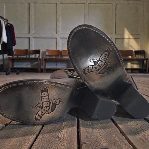 Freebird Cognac Size 10 - Picture 3 of 7